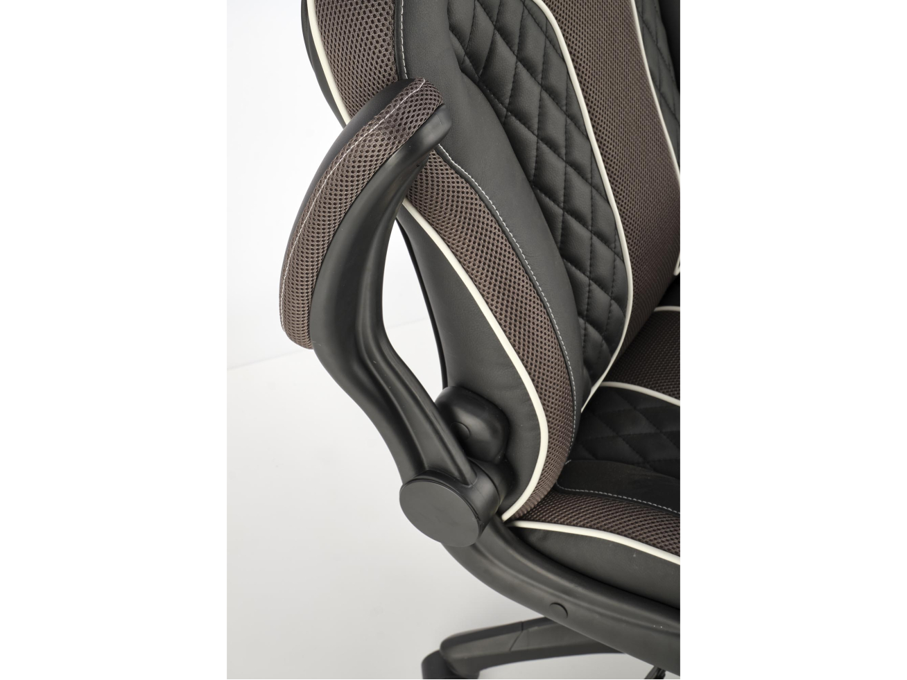 Darbo kėdė HAMLET 8