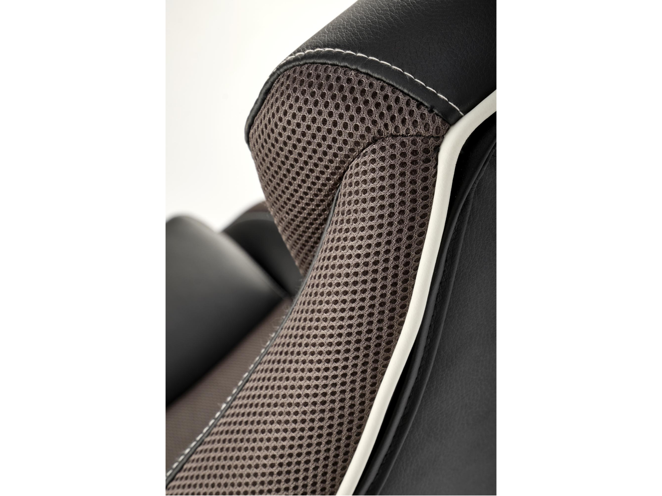 Darbo kėdė HAMLET 13 Darbo kėdė HAMLET 13