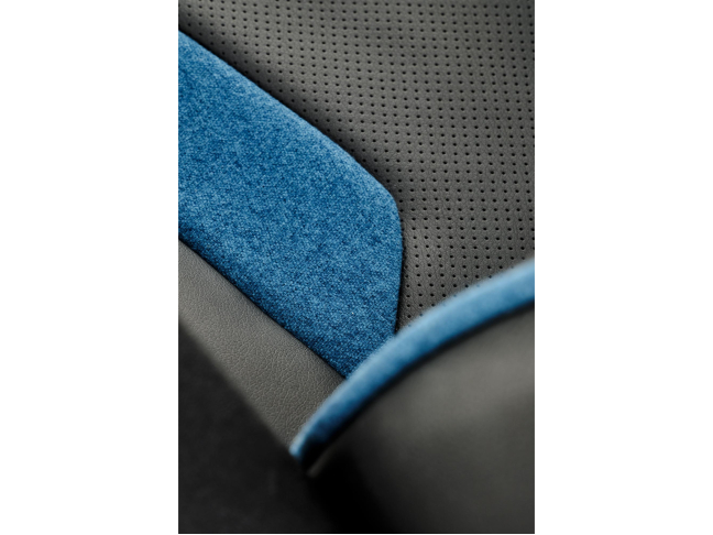 Žaidimų kėdė RAGNAR 8 Žaidimų kėdė RAGNAR 8