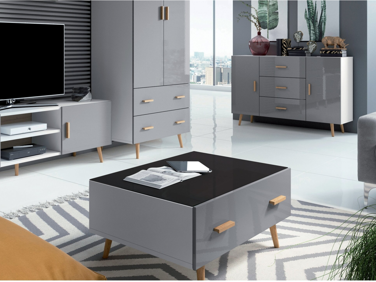 Žurnalinis Staliukas Brillo ST 1